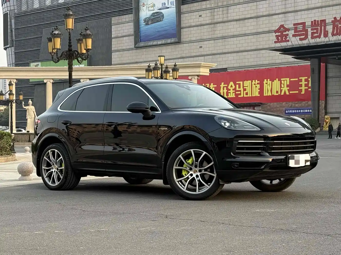 Porsche Cayenne New Energy 2023 Cayenne E-Hybrid 2.0T фото 3