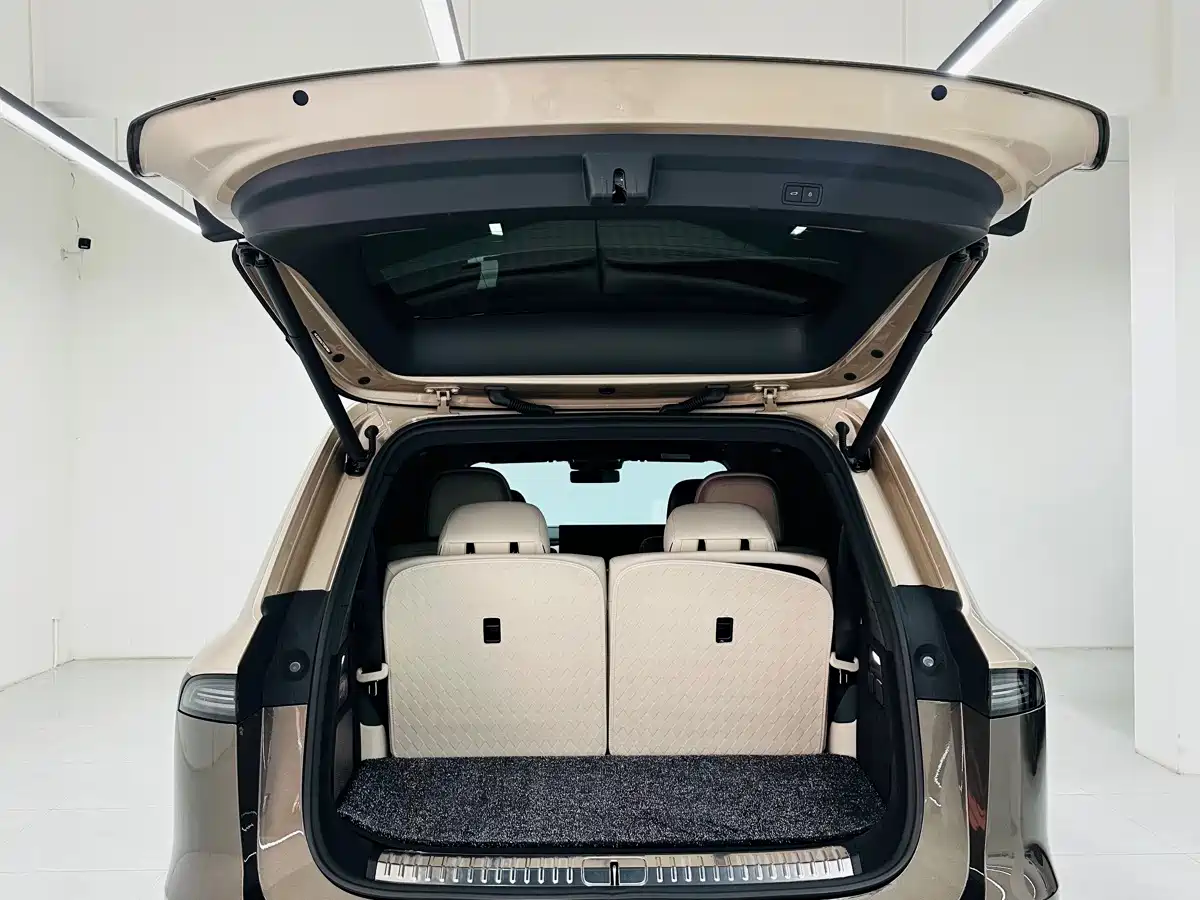 Li Auto Li Xiang L9 2026 2026 Base Model