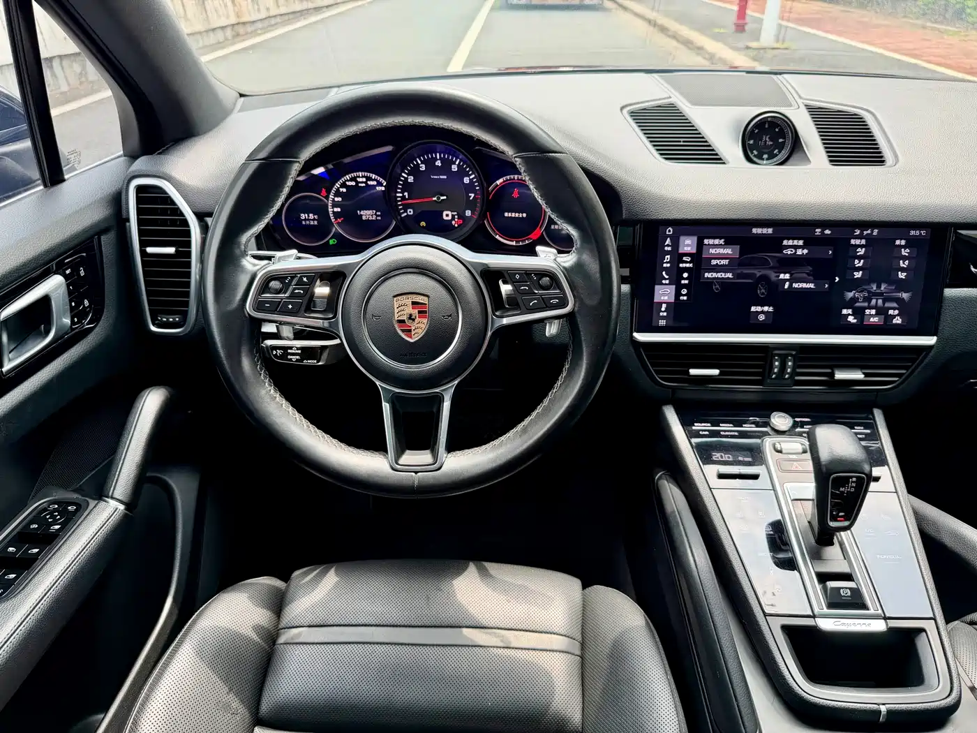 Porsche Cayenne 2019 Cayenne 3.0T фото 29