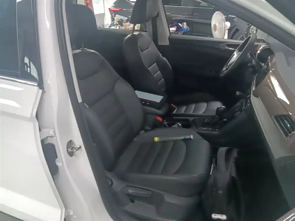 Volkswagen Tharu 2020 Model 280TSI 2WD Luxury Plus China VI фото 25