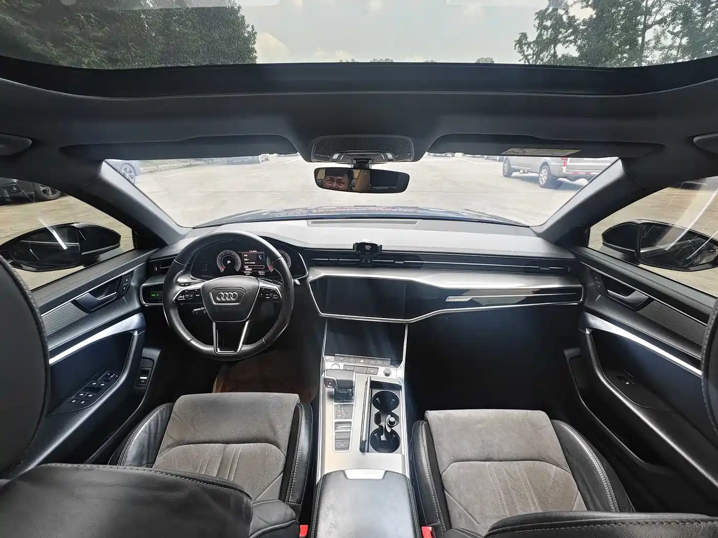 Audi A6L 2020 45 TFSI quattro Premium Dynamic фото 3