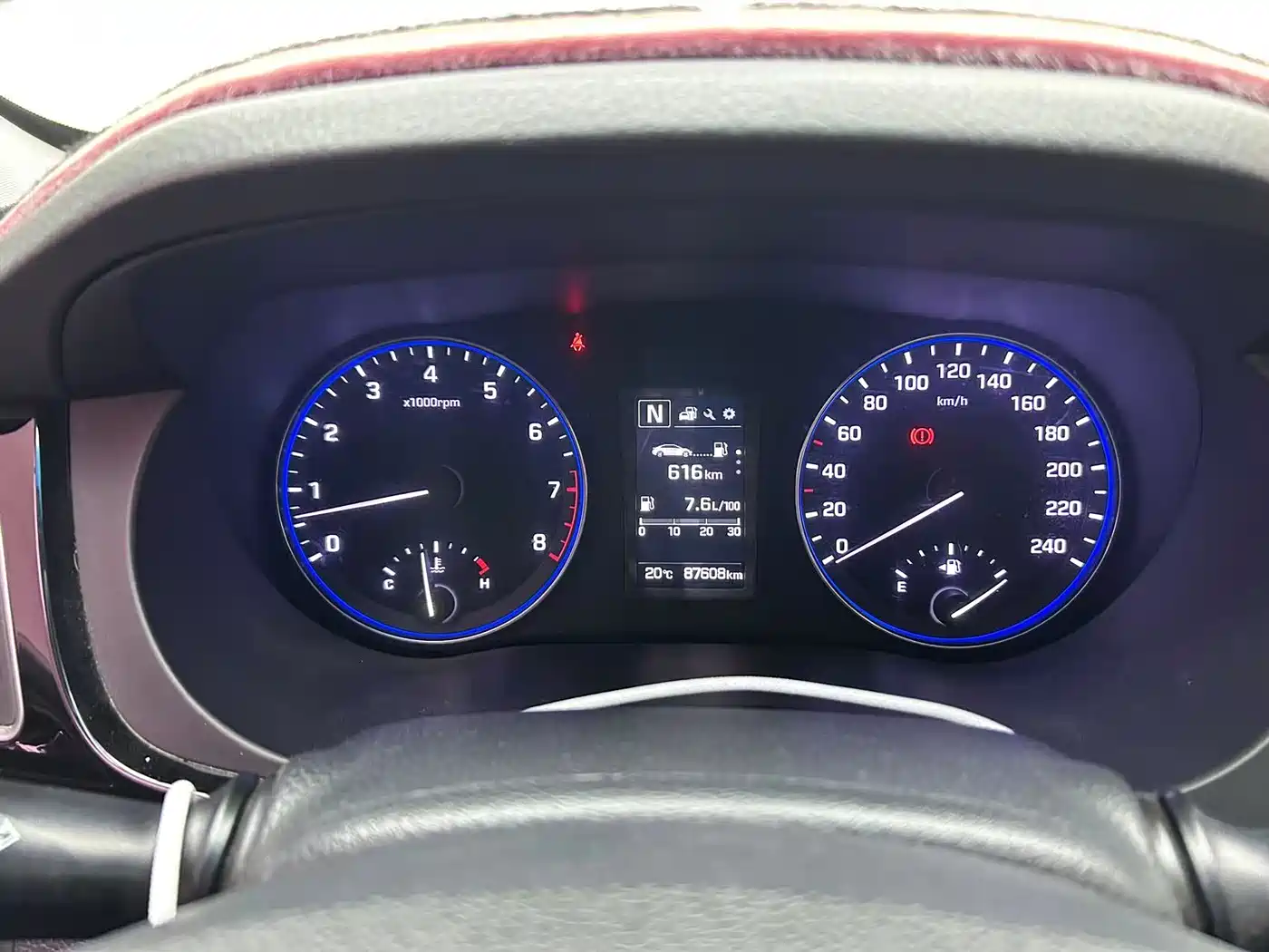 Hyundai Mistra 2016 1.8L Automatic Smart GLS фото 11