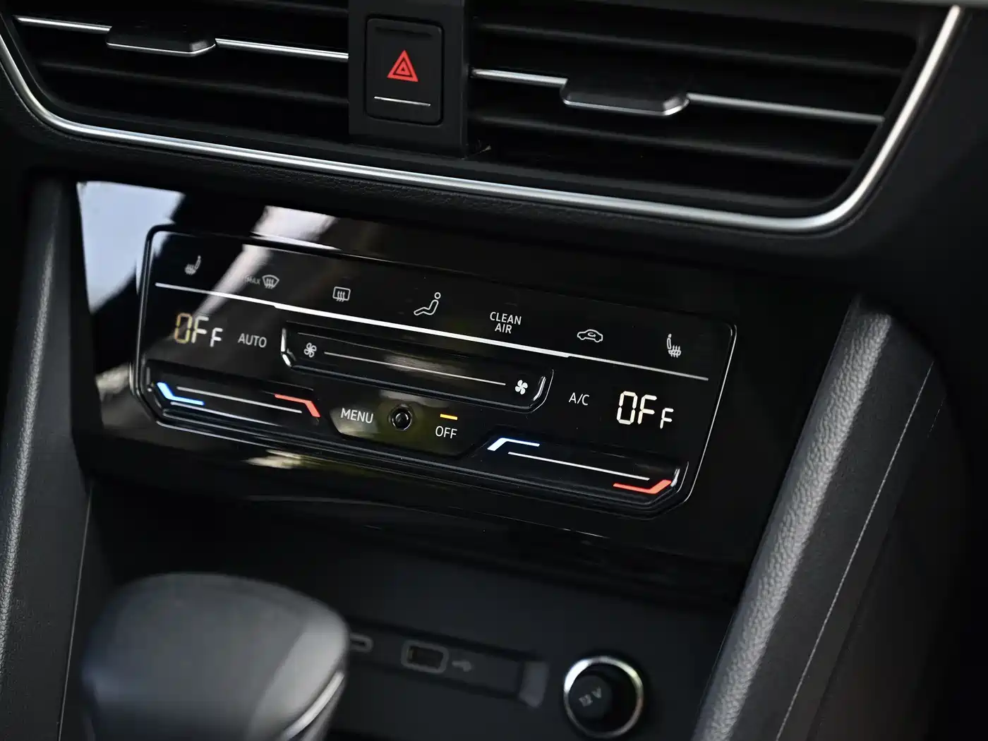 Volkswagen Tiguan L PHEV 2023 430PHEV Plug-in Hybrid Premium фото 13