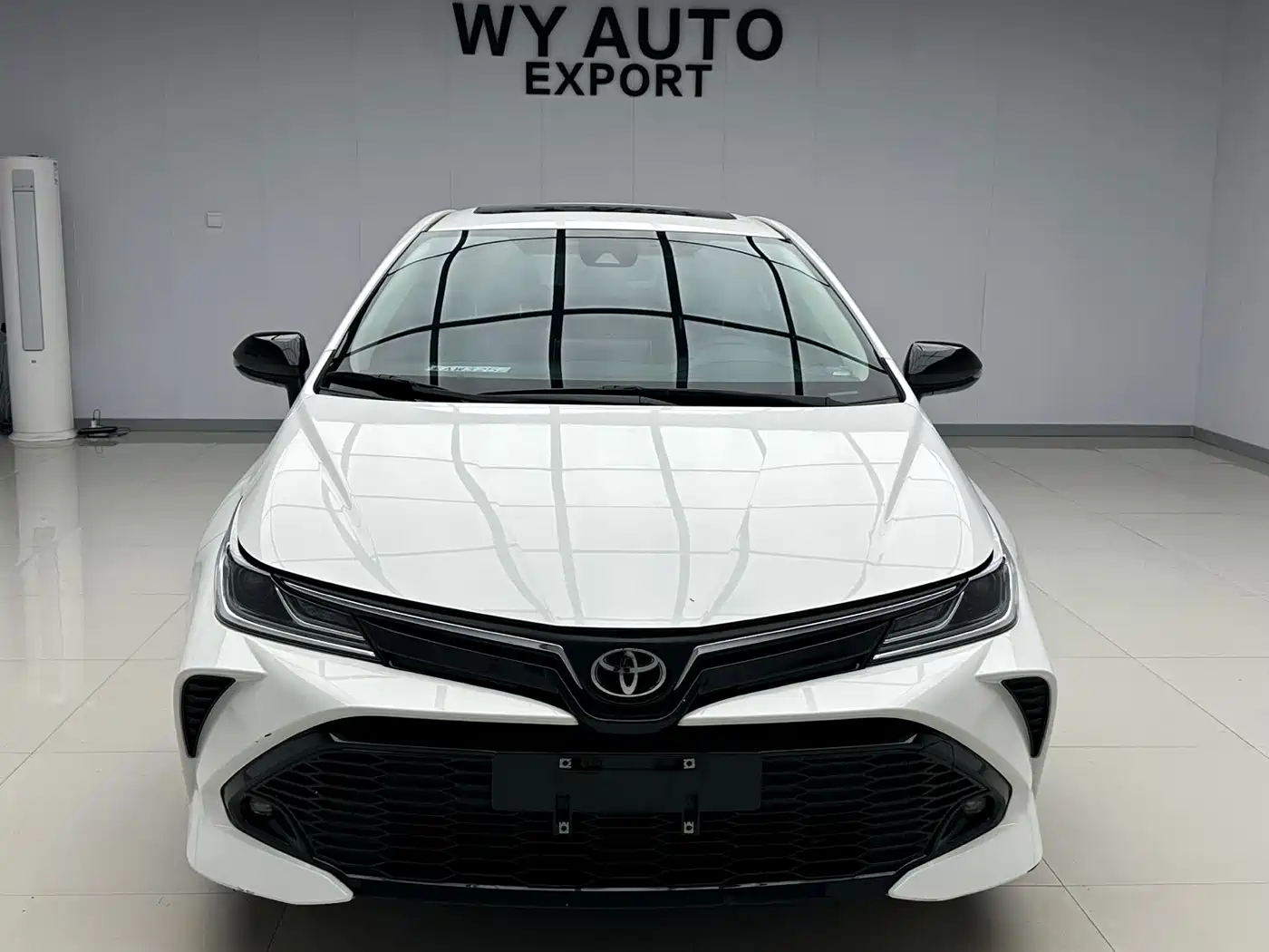 Toyota Corolla 2021 TNGA 1.5L CVT GR SPORT Edition фото 2