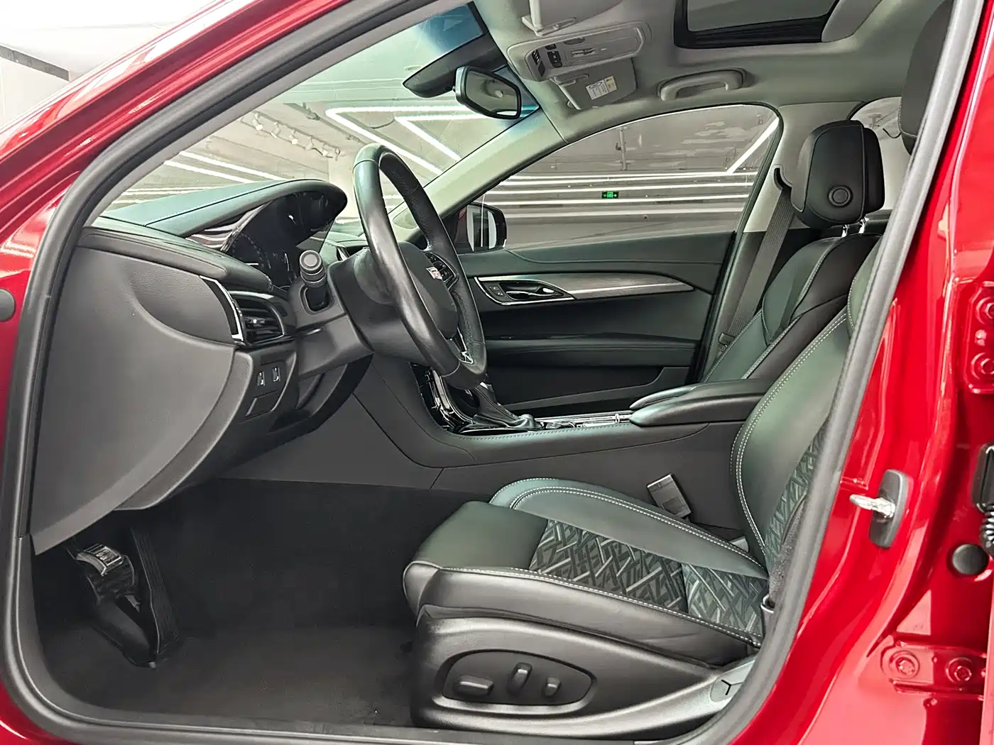 Cadillac ATS-L 2017 28T Technology фото 4