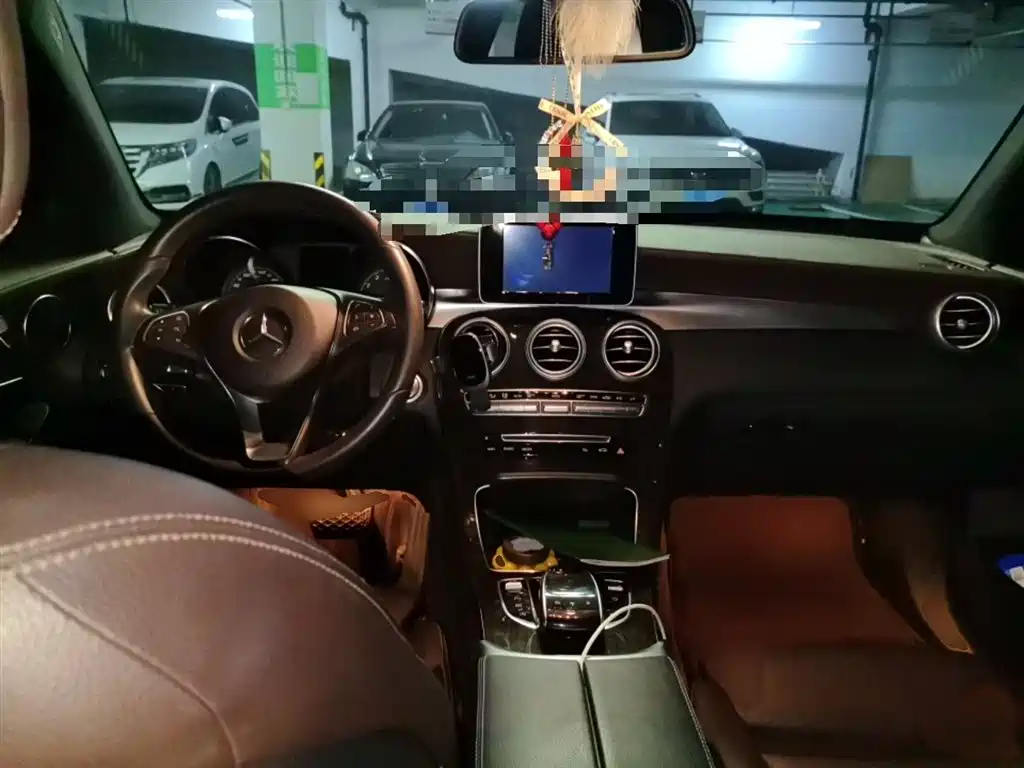Mercedes-Benz GLC 2017 GLC 260 4MATIC Dynamic фото 13