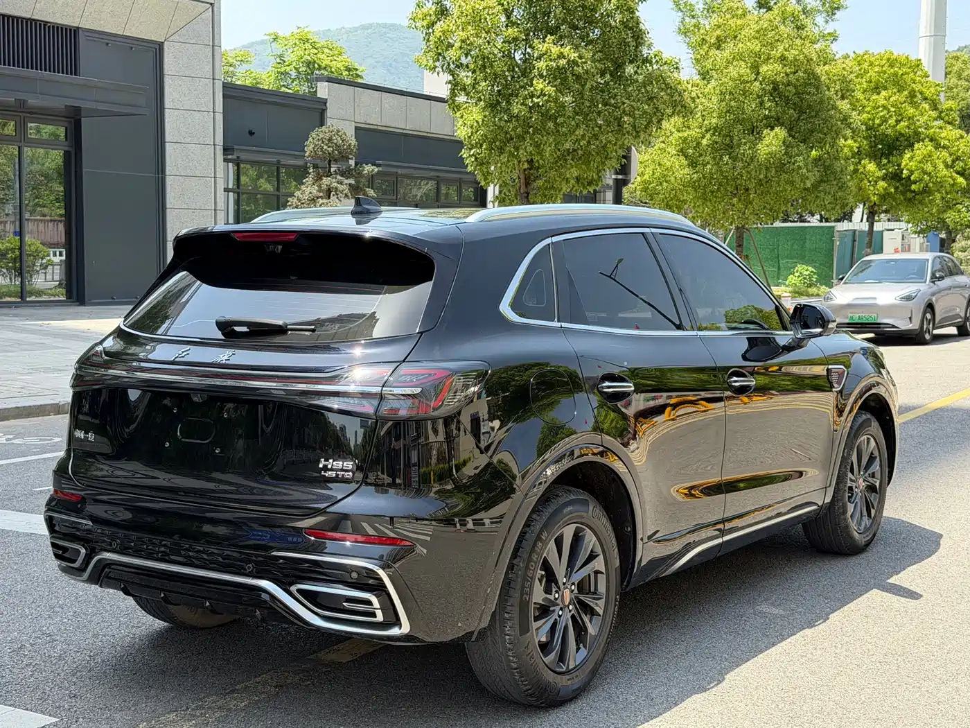 Hongqi HS5 2023 2.0T Flag Enjoy Pro Edition фото 8