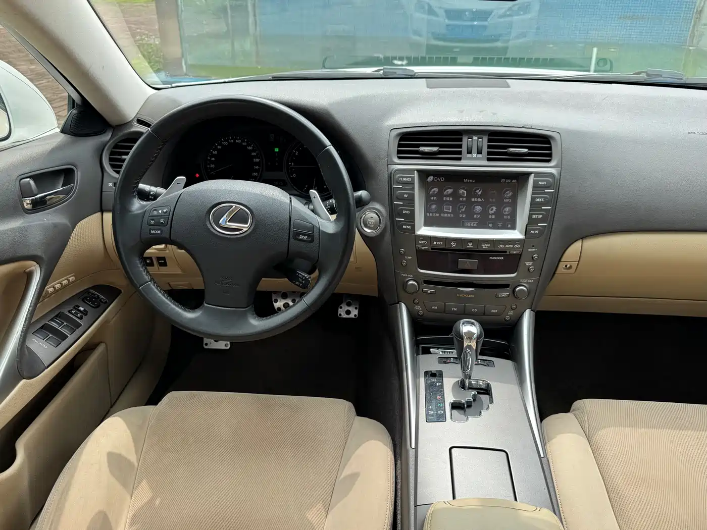 Lexus IS 2009 300 фото 12