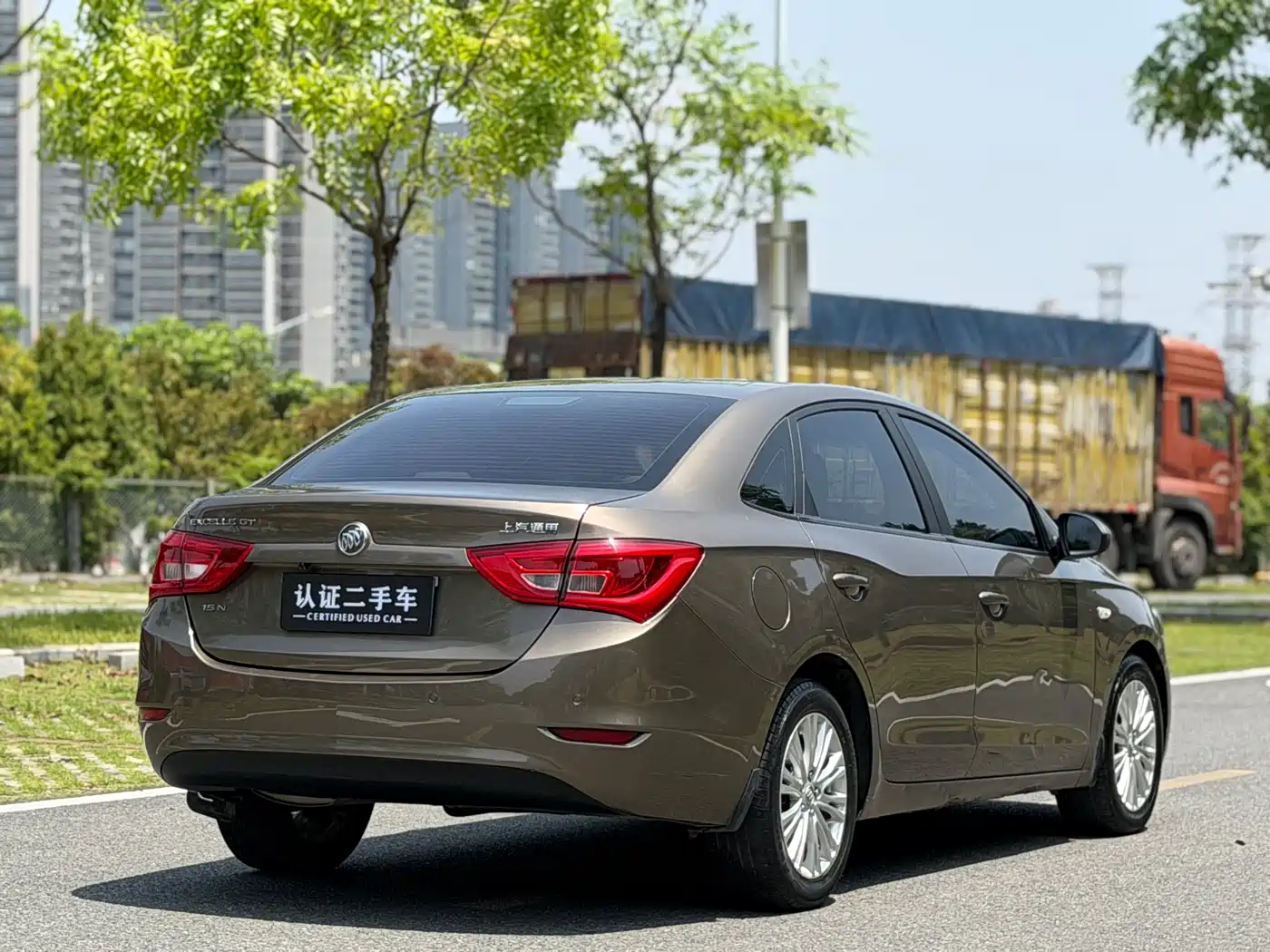 Buick Excelle 2016 15N Automatic Elite фото 6