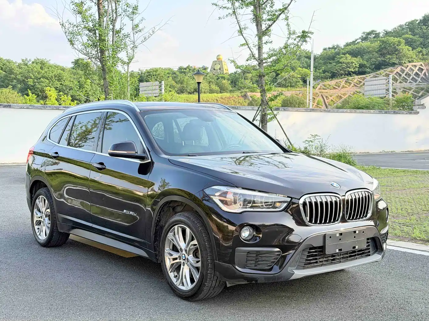 BMW X1 2018 sDrive20Li Leading Model фото 3