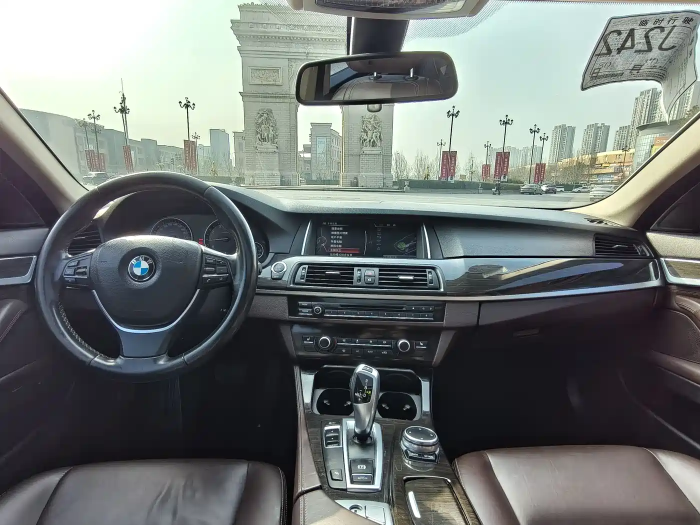 BMW 5 Series 2014 525Li Luxury Design Package фото 14