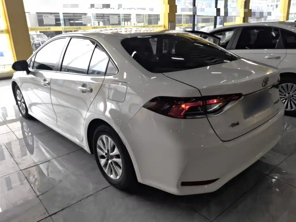 Toyota Corolla 2021 TNGA 1.5L CVT Elite Edition фото 23