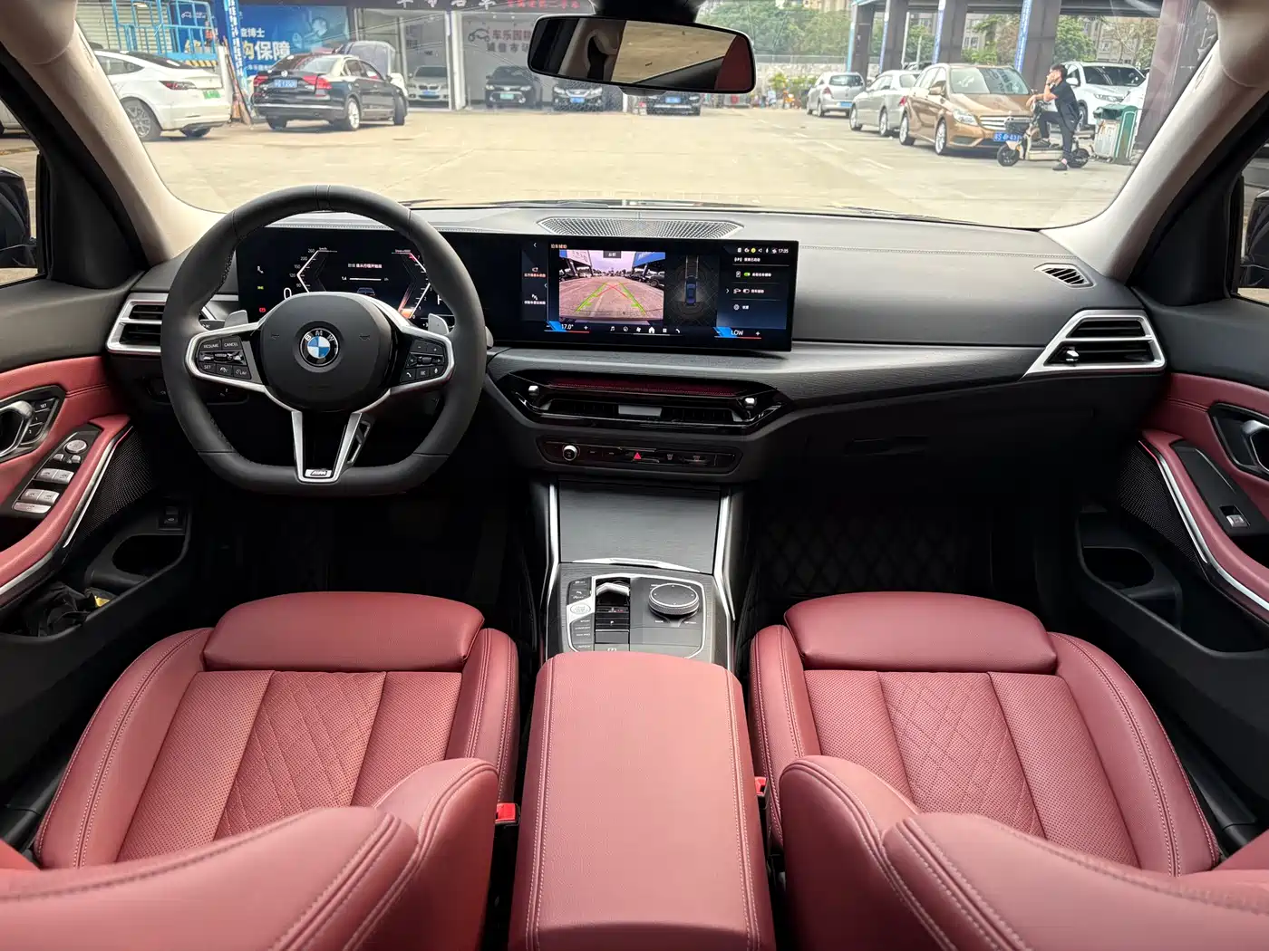 BMW 3 Series 2025 325Li M Sport Package фото 10