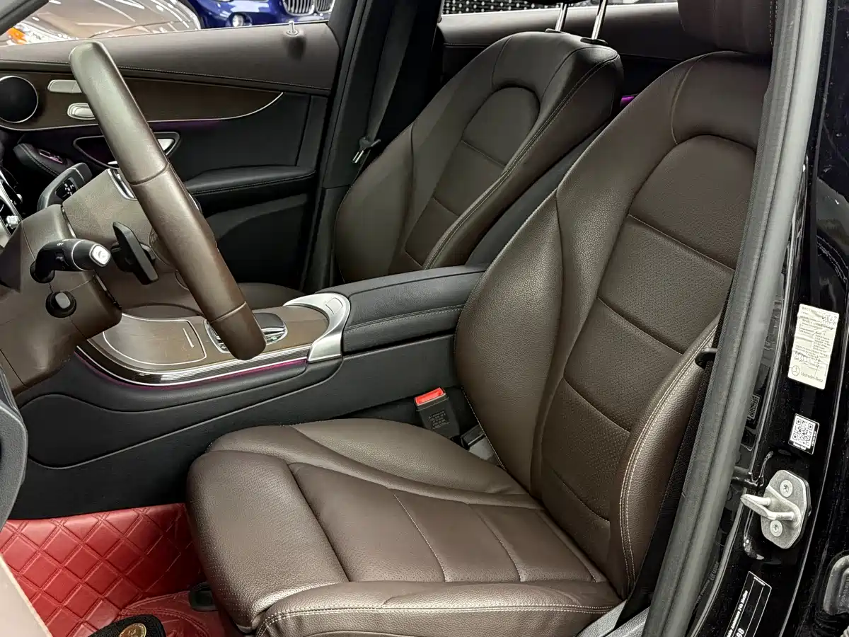 Mercedes-Benz GLC 2022 Facelift II GLC 260 L 4MATIC Luxury фото 11