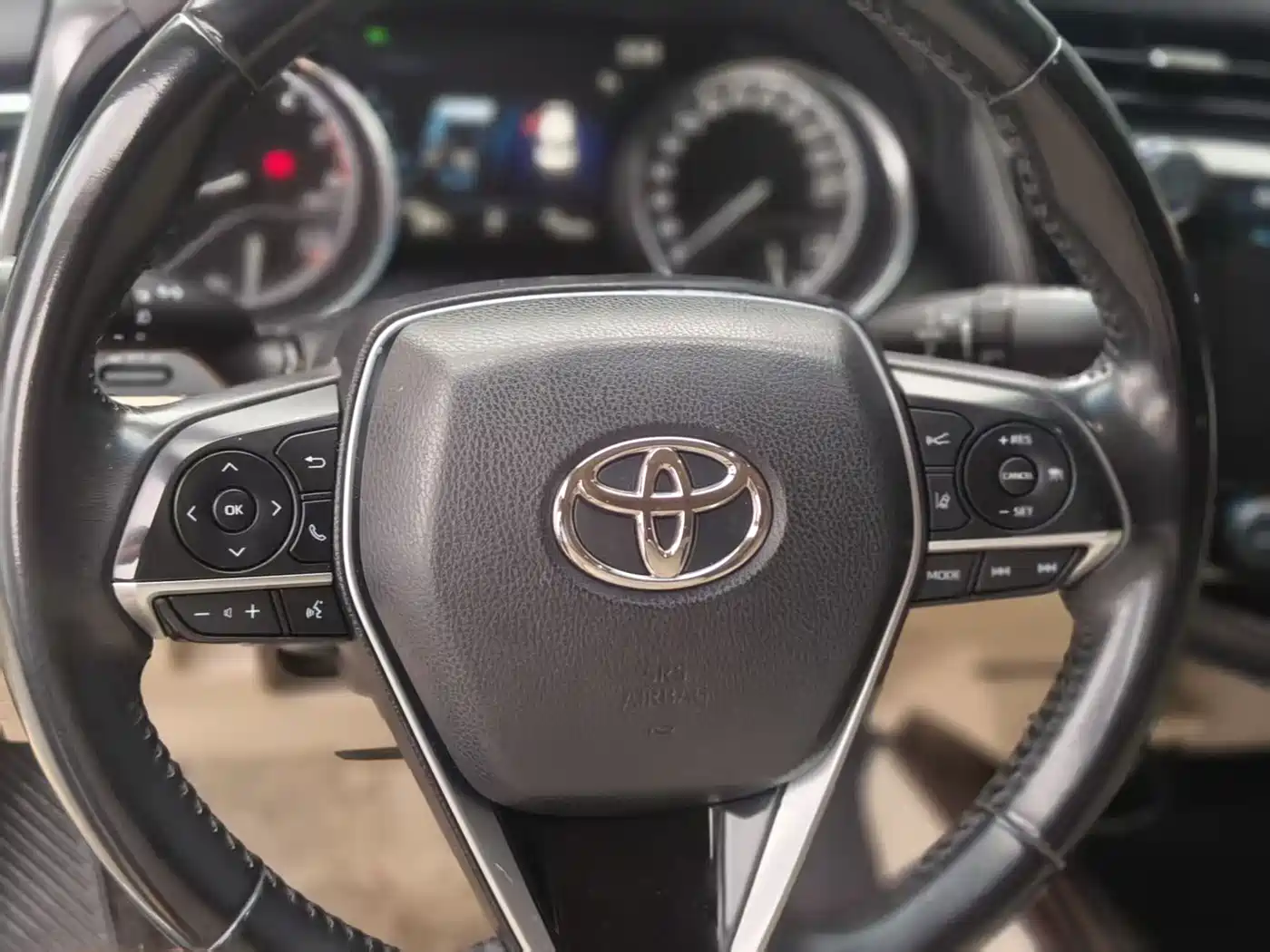 Toyota Camry 2019 Facelift 2.0G Luxury Edition фото 8