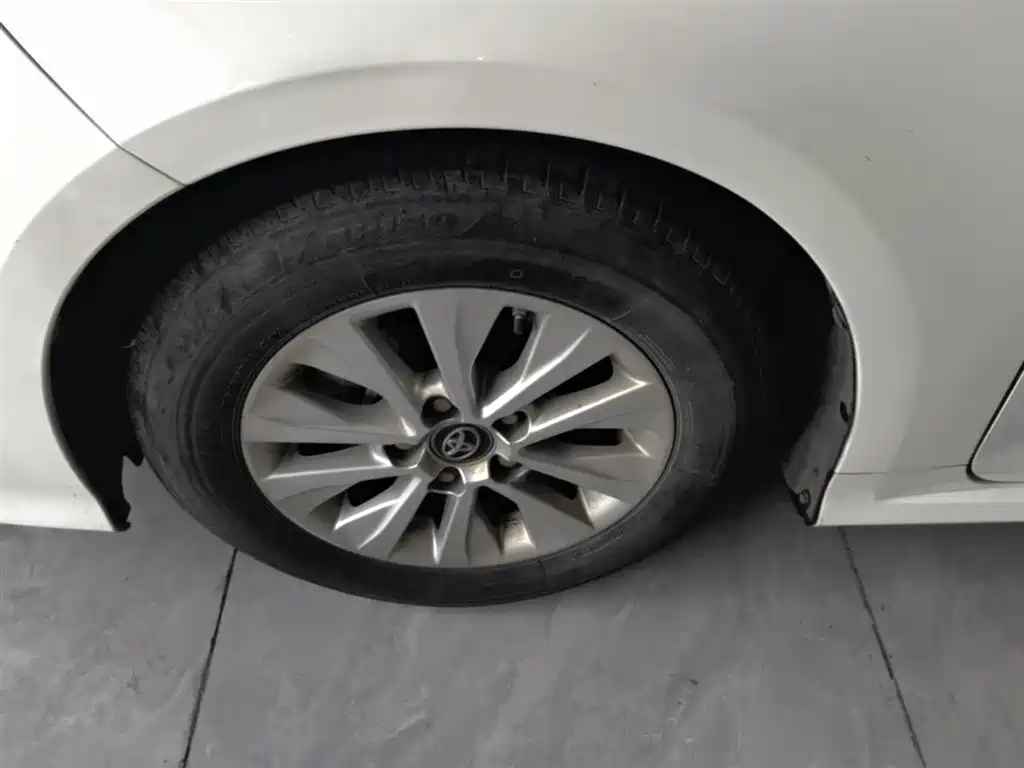 Toyota Corolla 2021 TNGA 1.5L CVT Elite Edition фото 25
