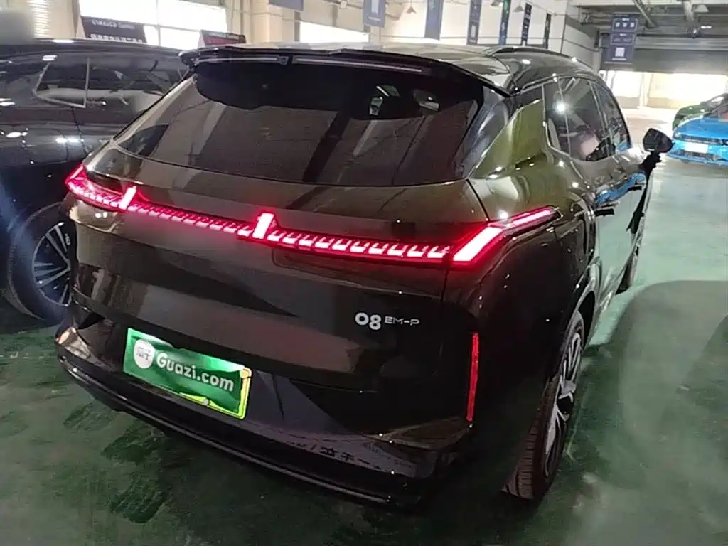 Lynk & Co 08 EM-P 2026 Model Base Trim фото 5