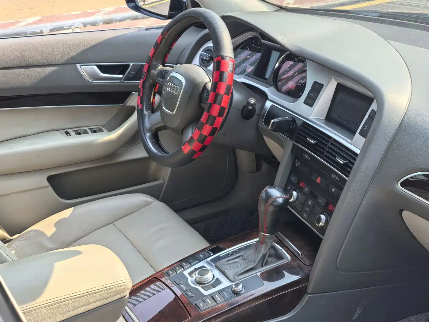 Audi A6L 2009 2.4L Comfort фото 4