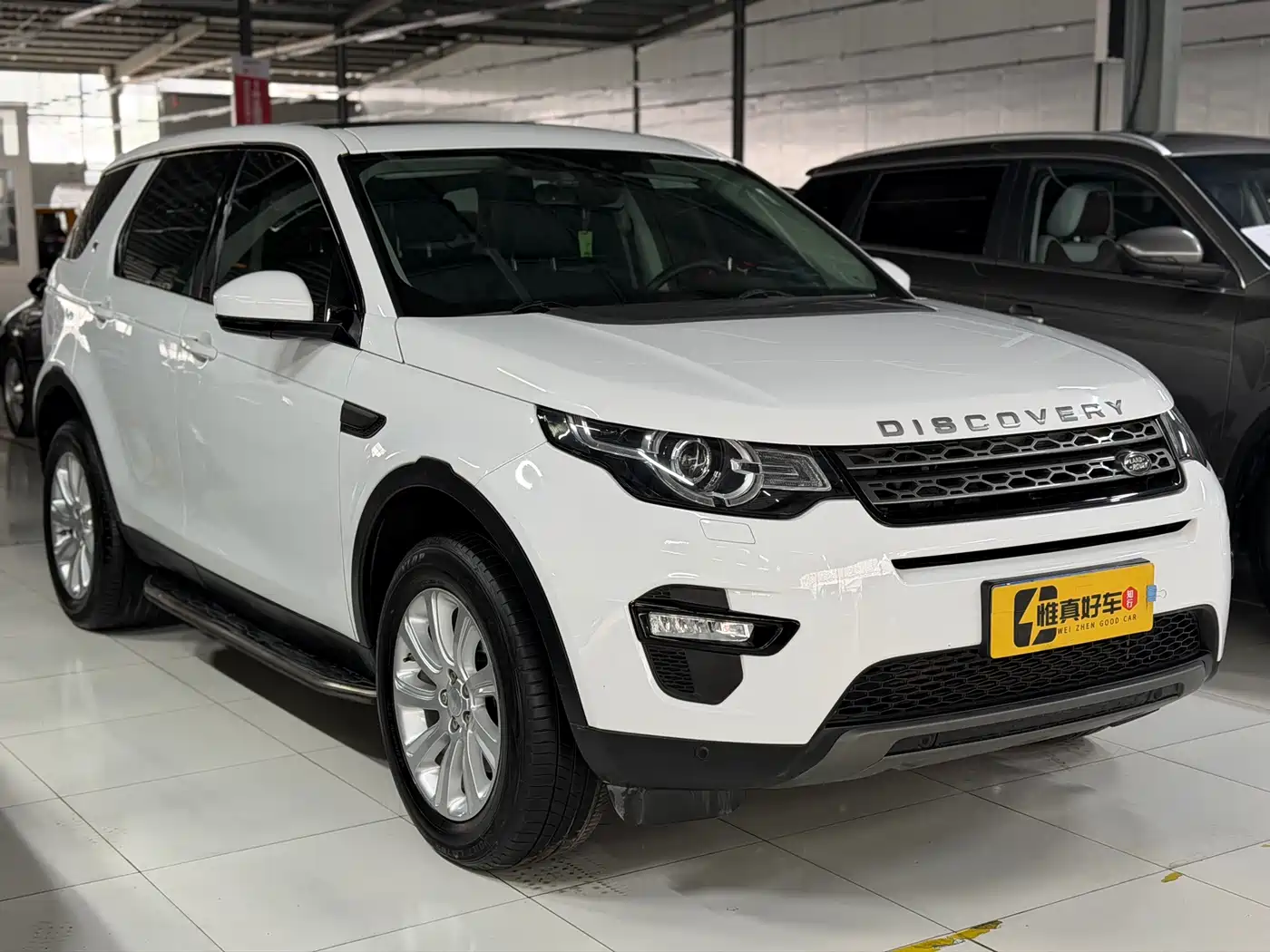 Land Rover Discovery Sport 2016 2.0T SE фото 3
