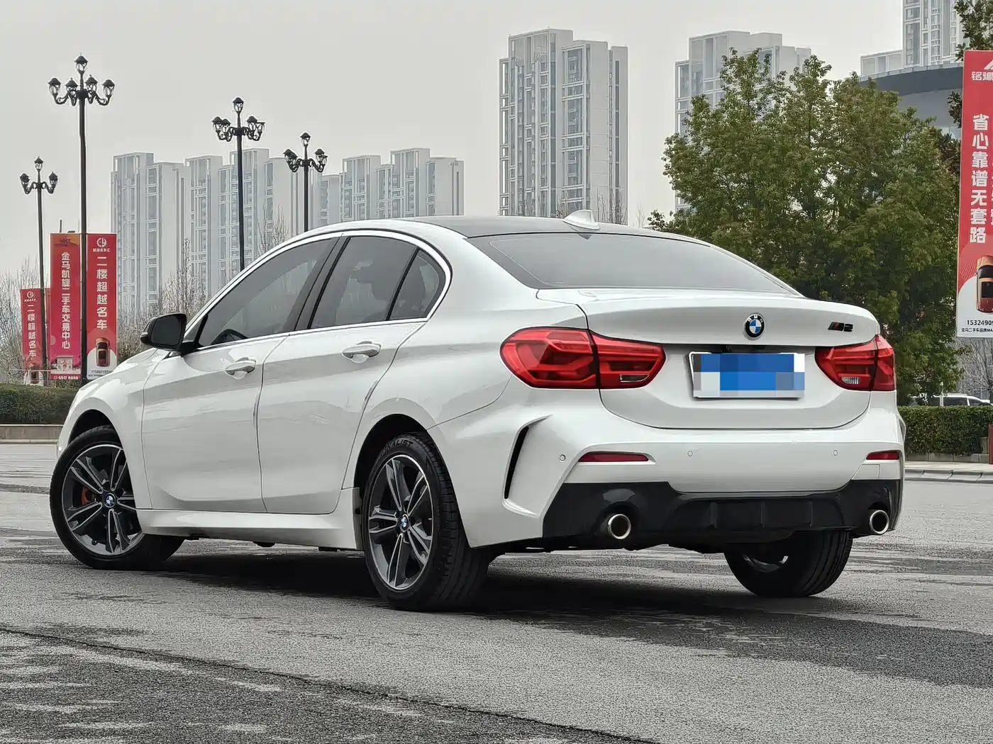 BMW 1 Series 2021 120i M Sport фото 5