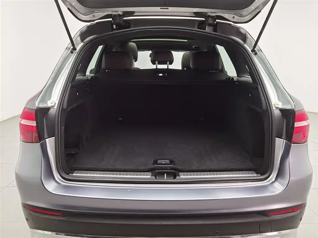 Mercedes-Benz GLC 2016 GLC 300 4MATIC Dynamic фото 16
