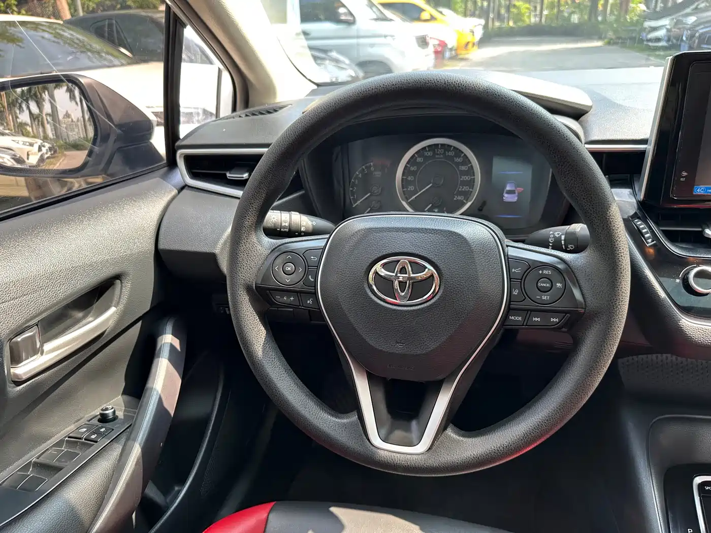 Toyota Corolla 2021 1.2T S-CVT Elite PLUS Edition фото 15