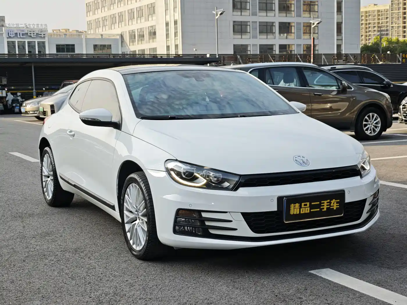 Volkswagen Scirocco 2016 2015 2.0TSI Luxury Edition