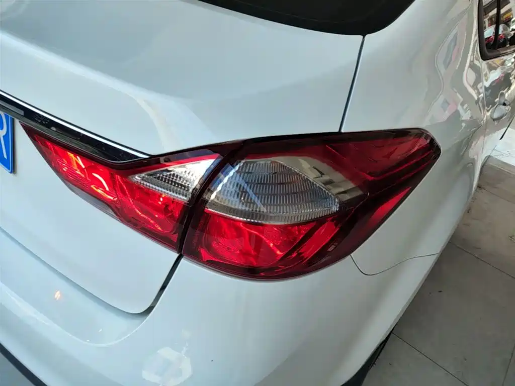 Kia K3 2017 1.6L Automatic 15th Anniversary Special GLS фото 8