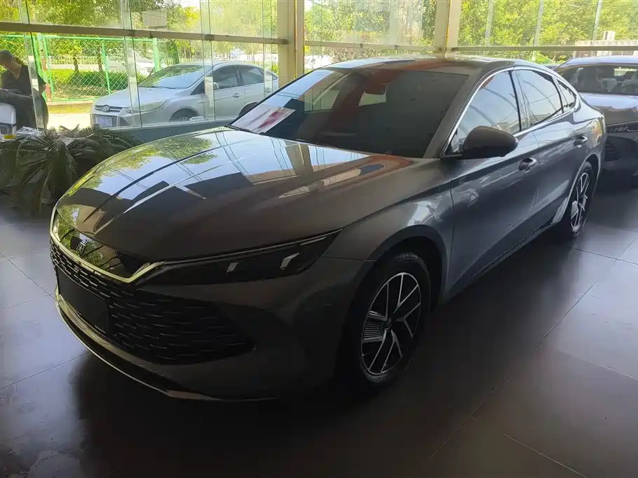 BYD Qin L 2024 DM-i 120KM Leading