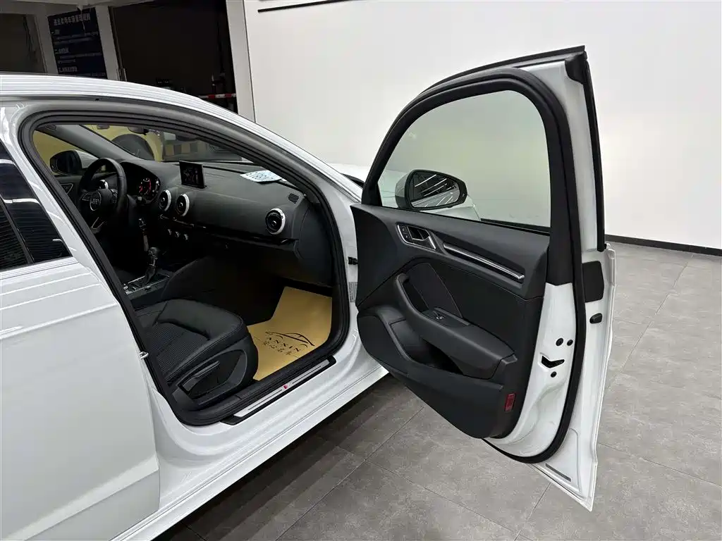 Audi A3 2019 Sportback 35 TFSI Fashion China V фото 18