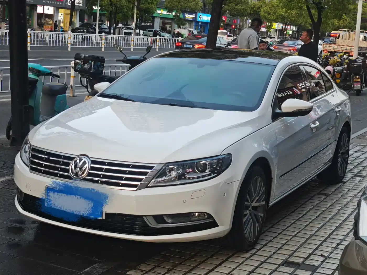 Volkswagen FAW-Volkswagen CC 2018 1.8TSI Luxury