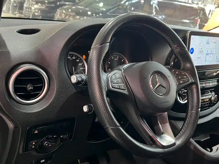 Mercedes-Benz Vito 2020 2.0T Business Edition (7-seater) фото 10