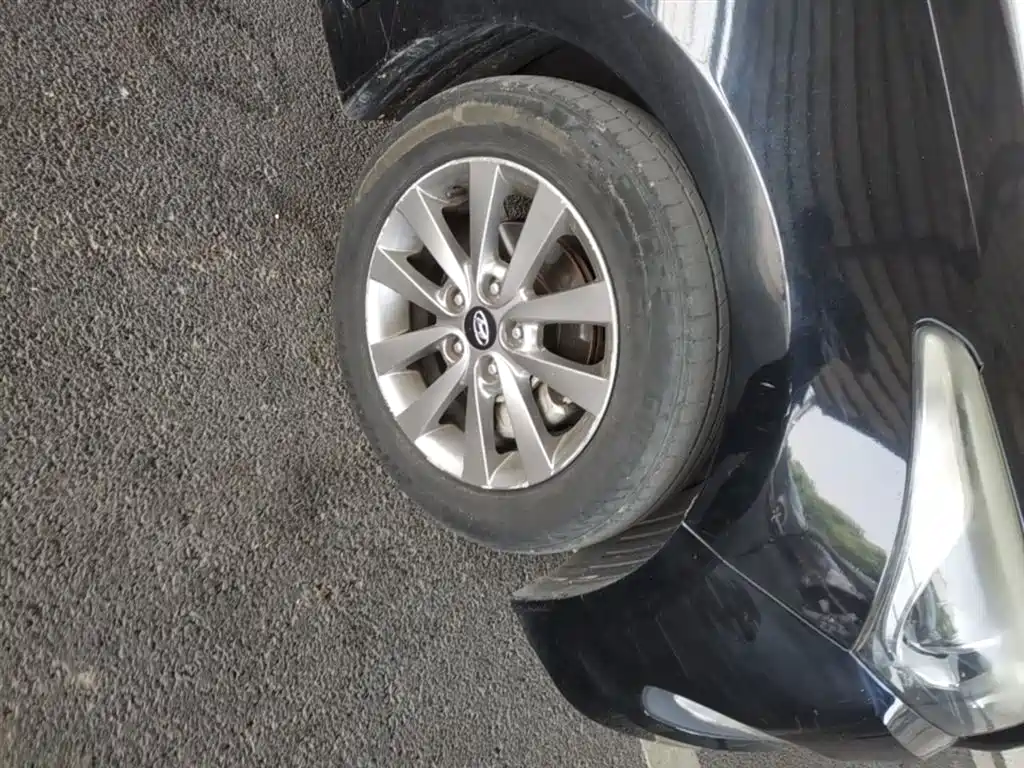 Hyundai Mistra 2014 1.8L Auto Smart GLS фото 14