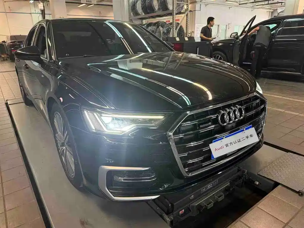 Audi A6L 2019 45 TFSI quattro Premium Dynamic фото 3