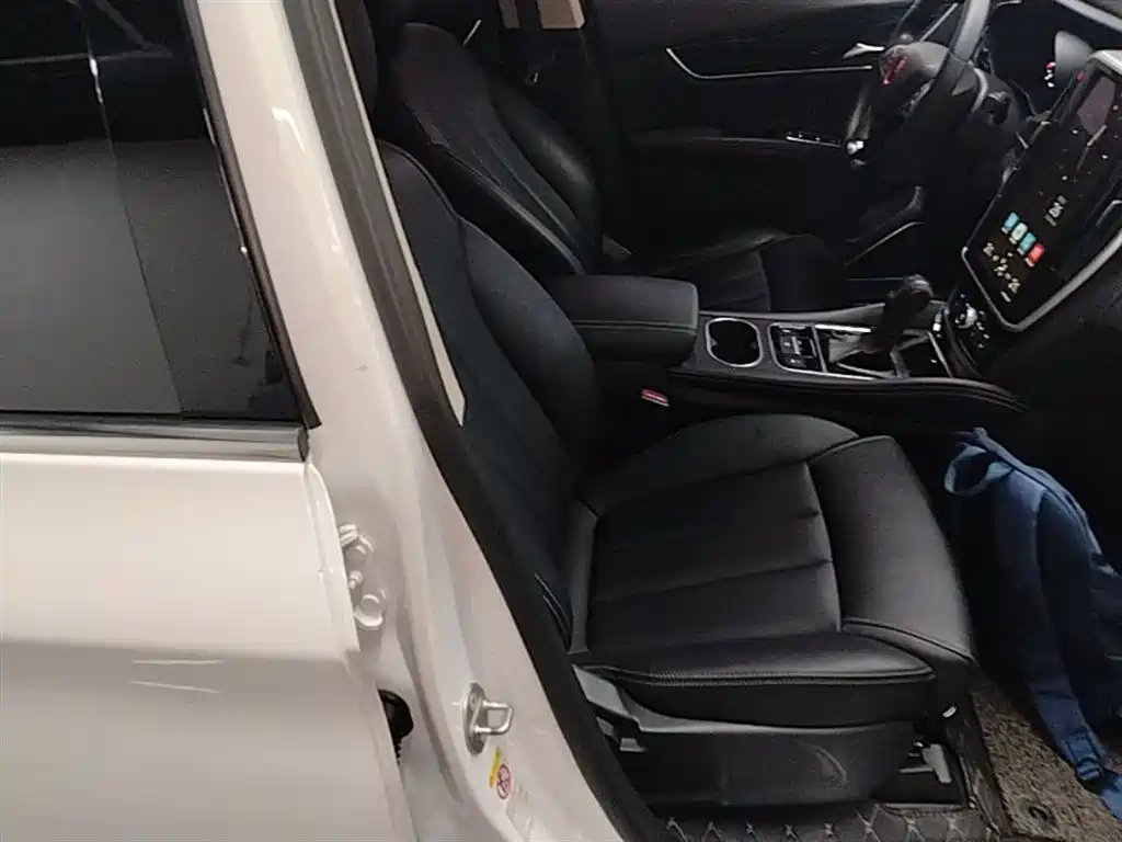 BYD Song MAX 2017 1.5T Auto Smart Luxury 7-Seater фото 25