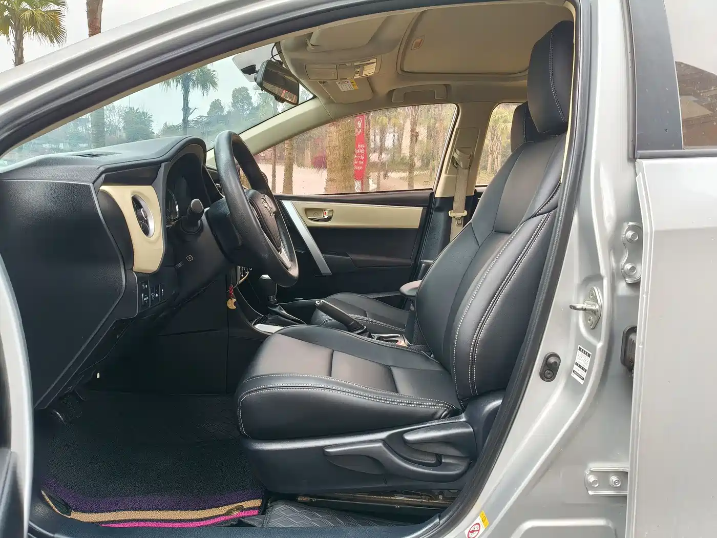 Toyota Levin 2017 Facelift 185T CVT Elite (China V) фото 4