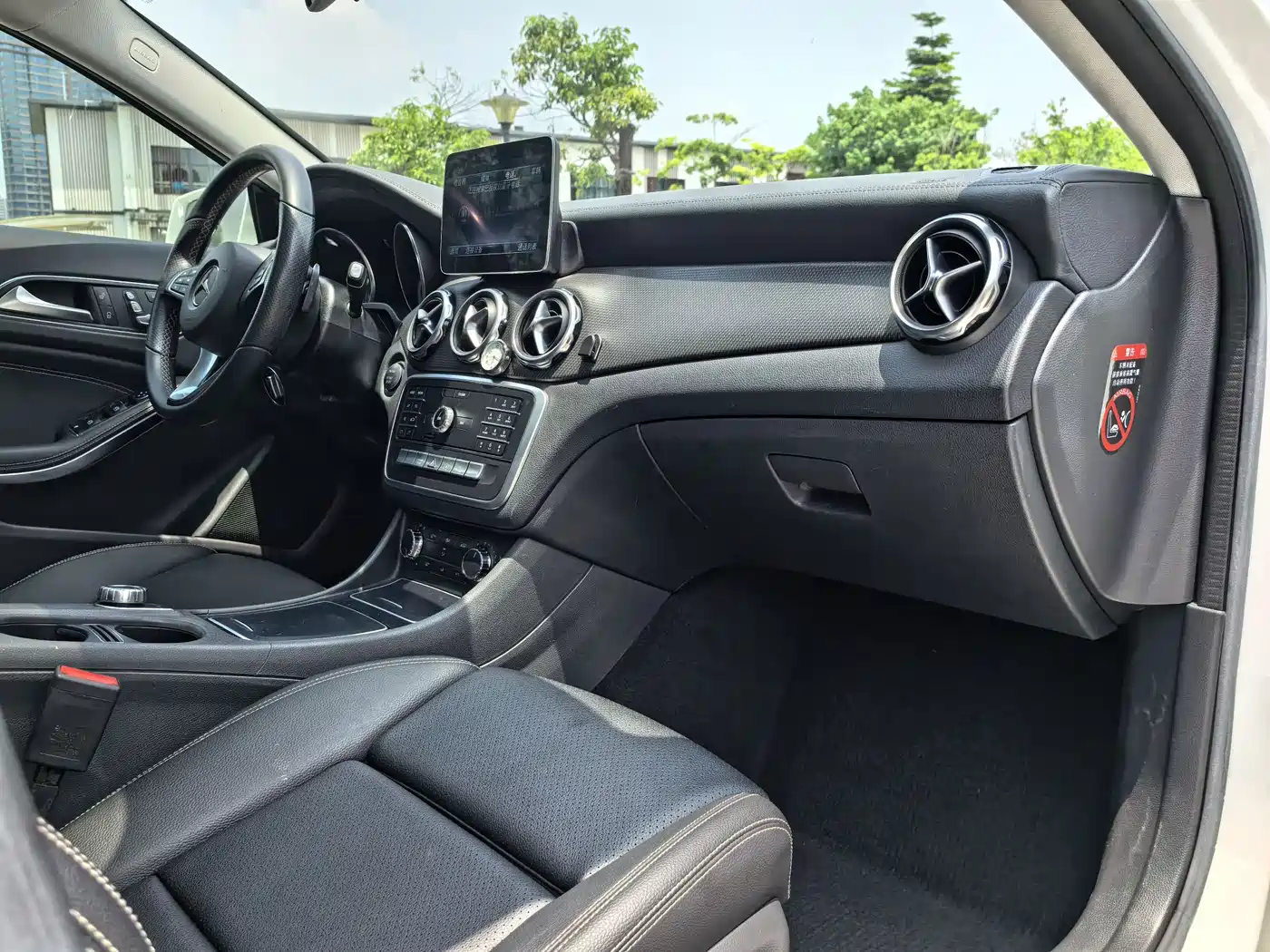 Mercedes-Benz GLA 2018 GLA 200 Fashion фото 13