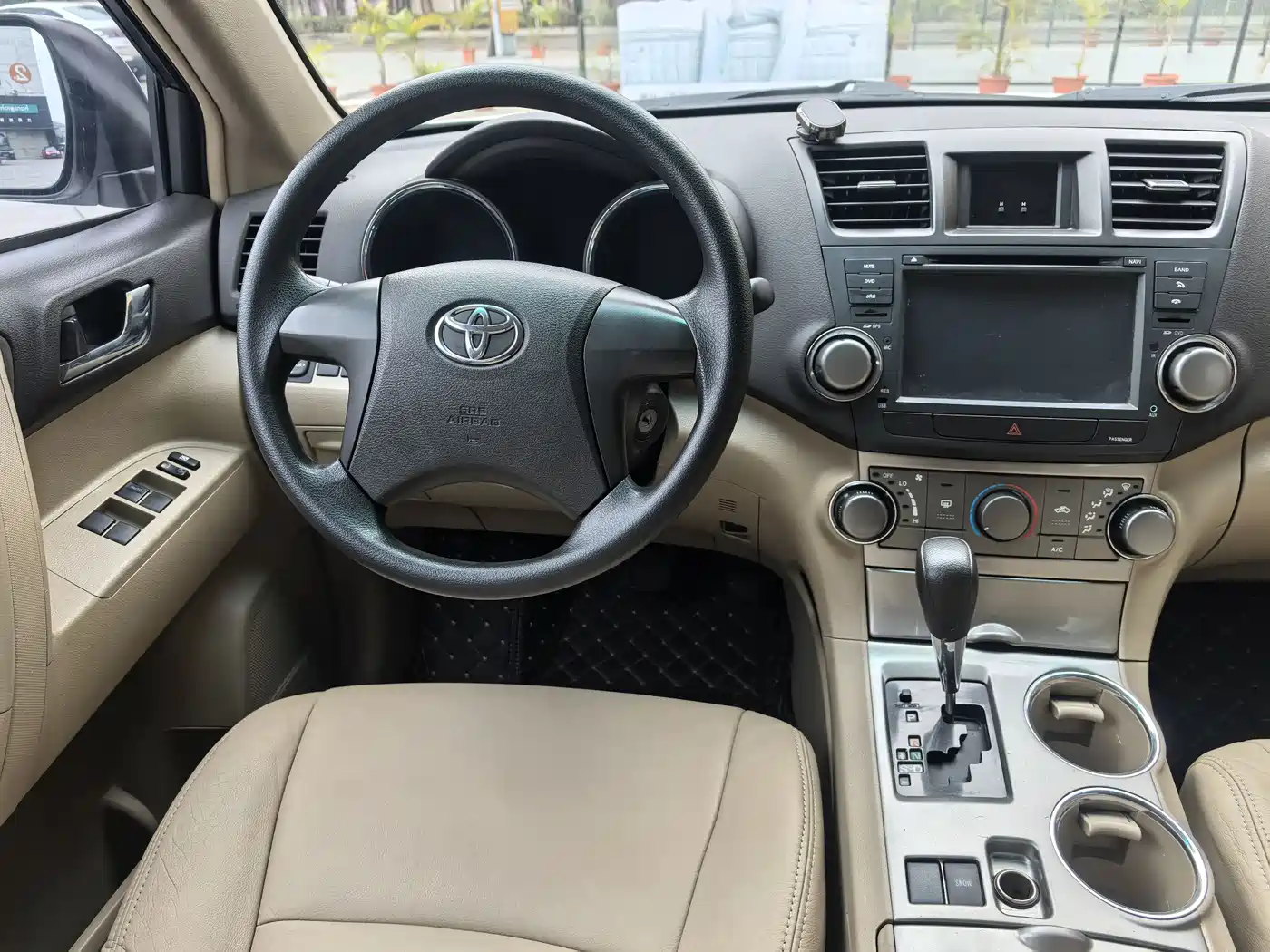 Toyota Highlander 2012 2.7L 2WD 5-seater Elite Edition фото 13