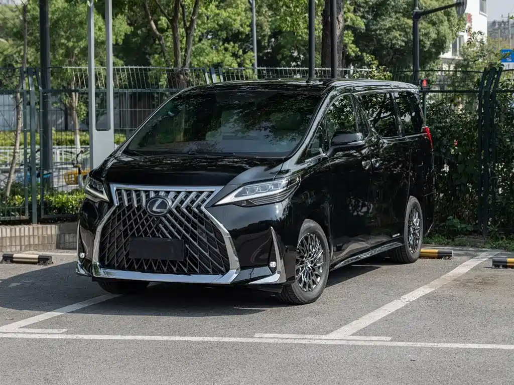 Lexus LM 2020 300h Seven-Seater Elegance Edition