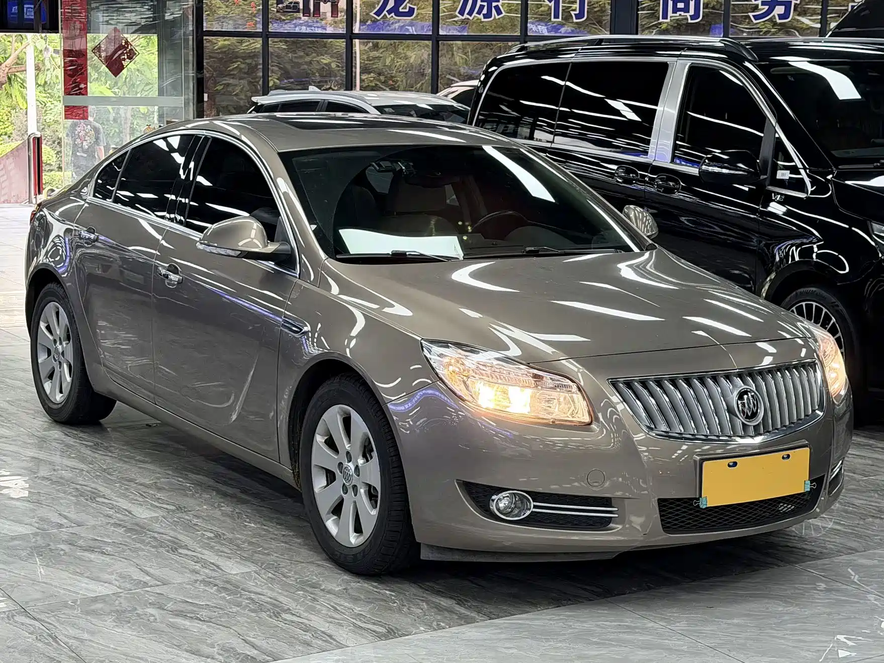 Фото 3 - Buick Regal