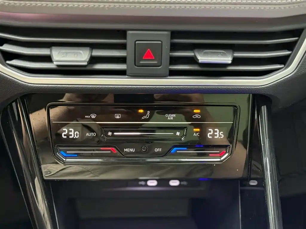 Volkswagen Tayron 2023 280TSI 2WD Luxury Plus Advanced Edition фото 17