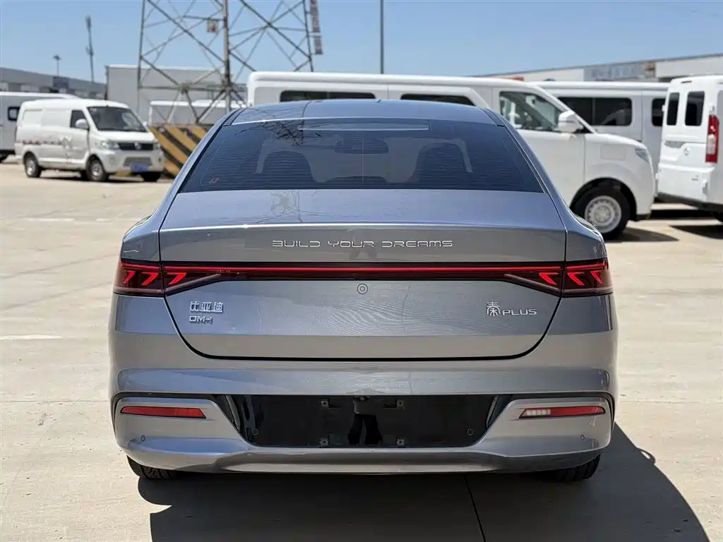 BYD Qin PLUS 2021 DM-i 55KM Flagship фото 5