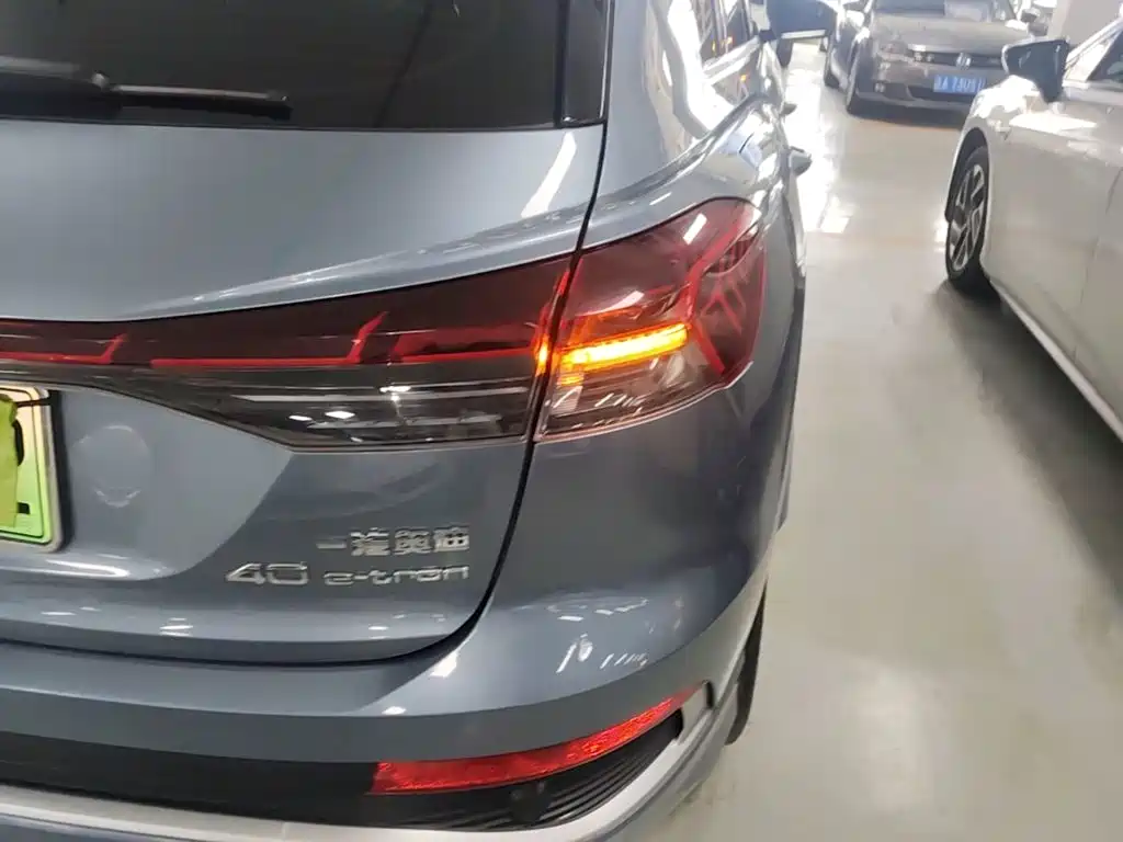 Audi Q4 e-tron 2023 2023 40 e-tron Innovation Edition