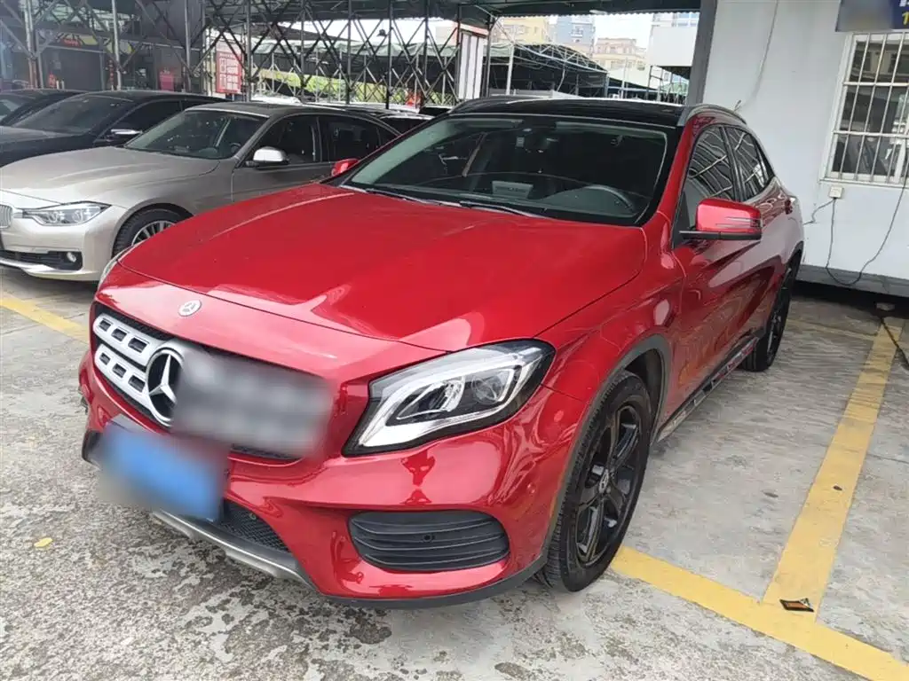 Mercedes-Benz GLA 2019 GLA 200 Fashion фото 2