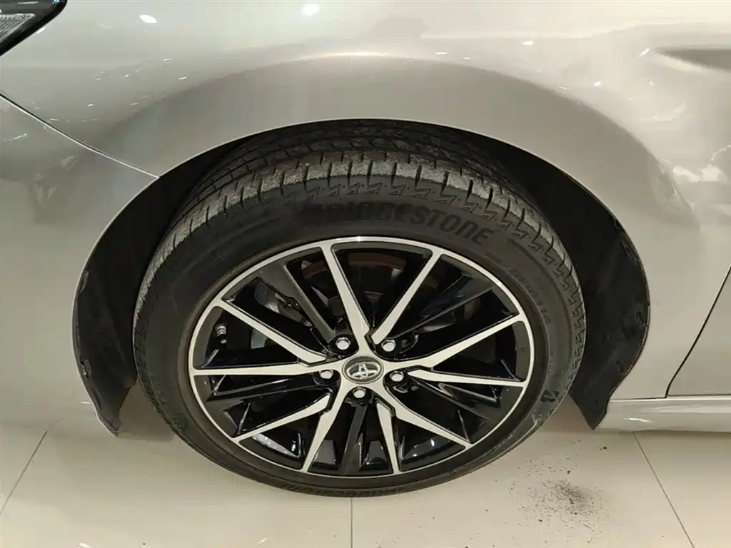 Toyota Camry 2021 2.5S Feng Shang Edition фото 23