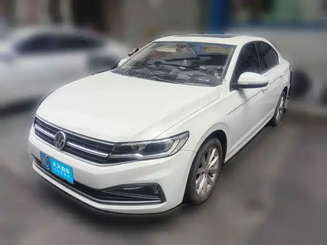 Volkswagen Bora 2019 Facelift 280TSI DSG Elite China VI — фото 1