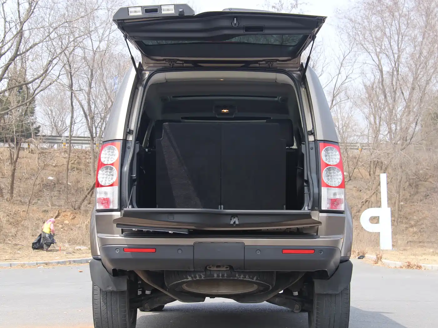 Land Rover Discovery 2013 3.0 SDV6 HSE Diesel фото 9