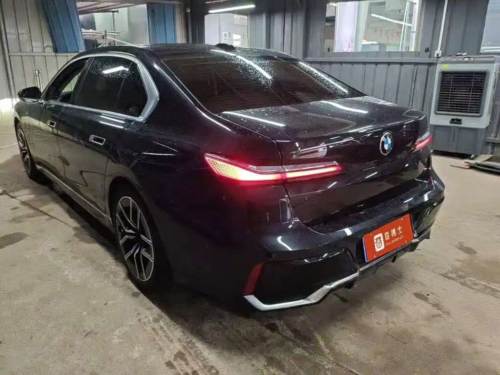 BMW 7 Series 2025 2023 Model 735Li M Sport Package