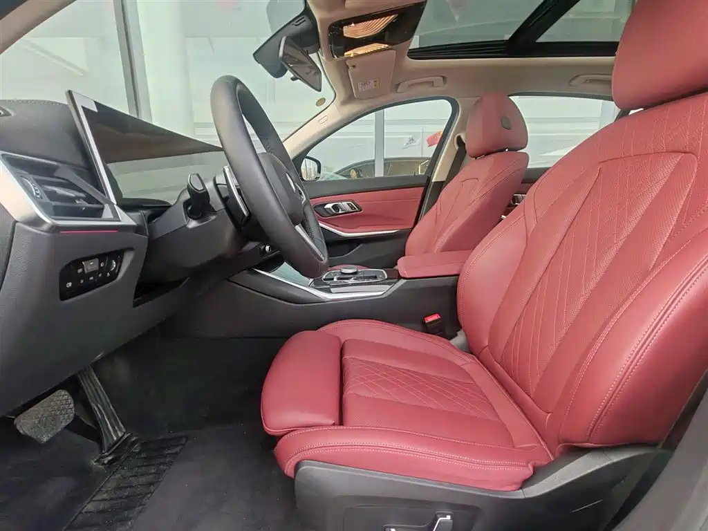 BMW 3 Series 2024 325Li M Sport Package фото 6