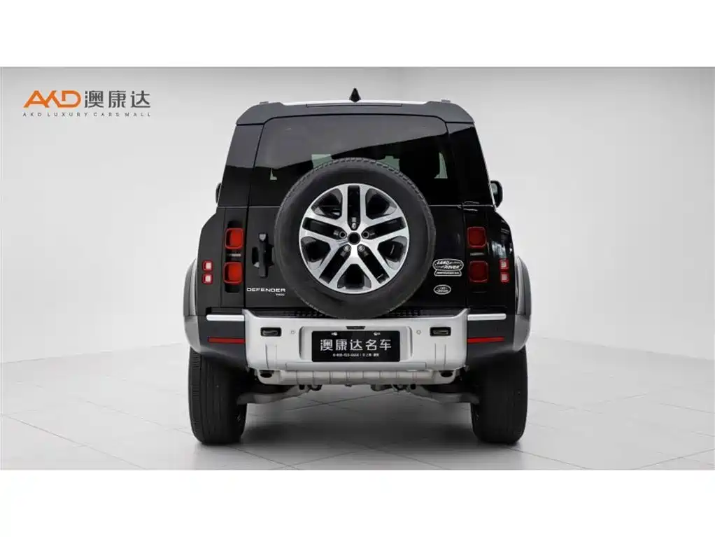 Land Rover Defender 2023 Facelift 90 3.0T P400 XS фото 4